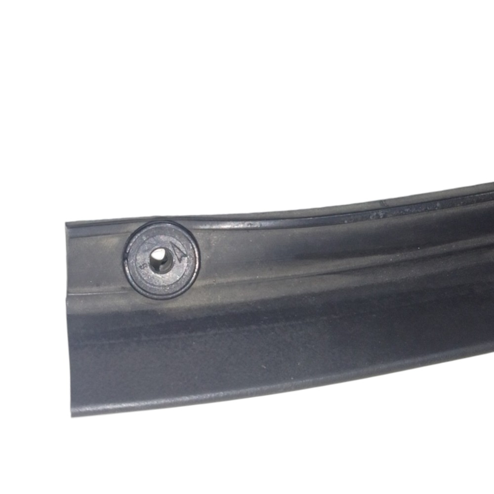Borracha Vedação Grade Frontal Renault Sandero 2014 A 2020 Preto 3