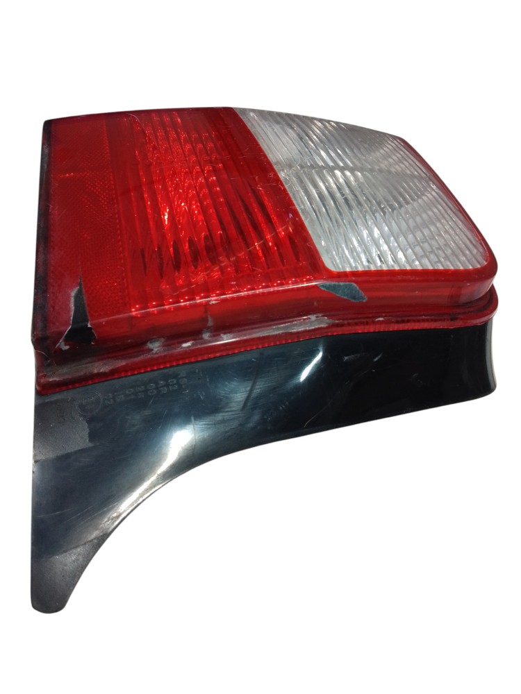 Lanterna Esquerda Fiat Uno Mille Fiorino 2008 6