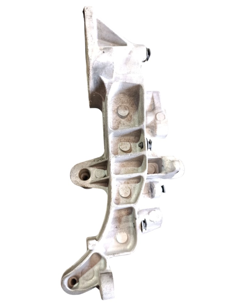 Suporte para-choque M.benz Actros R5412030240 2