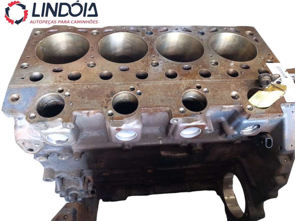 Bloco Do Motor Om 924 La M.benz Accelo 1016 3