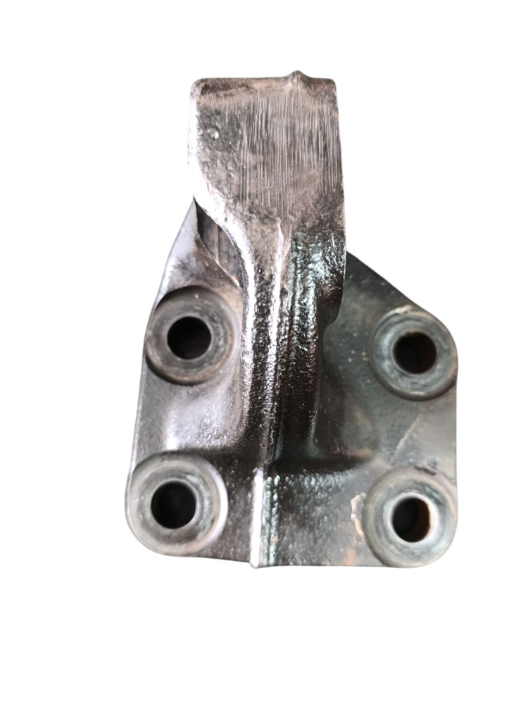 Suporte Traseiro Motor Vw  Man D08 6cc 24-280 61192100173 1