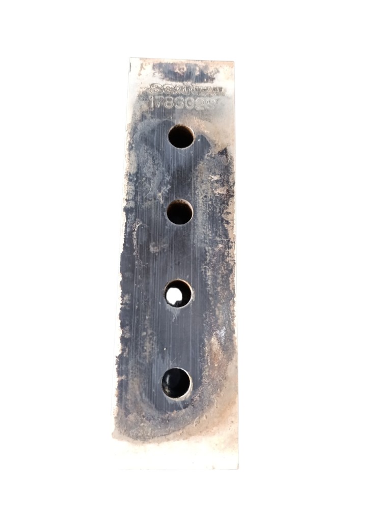 Espaçador suporte tanque de combustível Scania 1783029