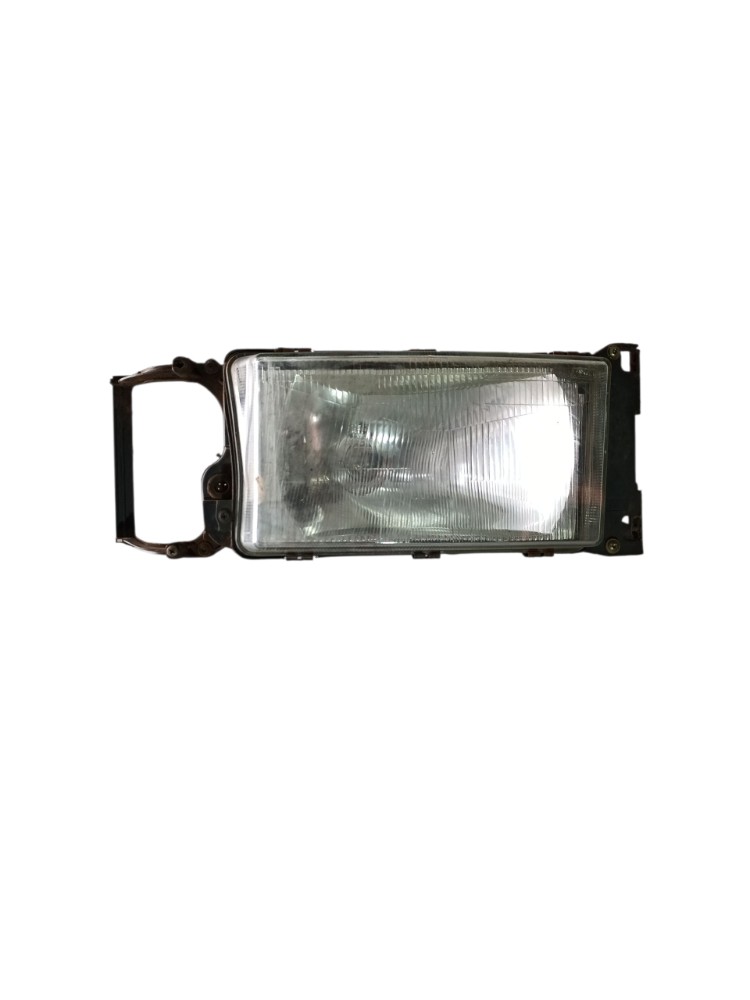 Farol lado esquerdo Scania P124