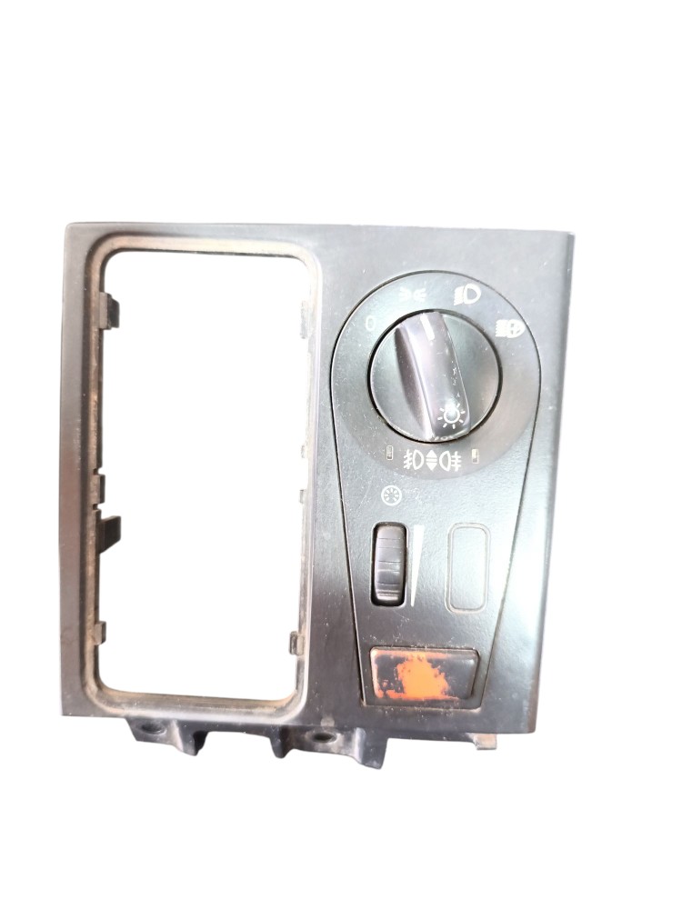 Botão De Luz C/ Moldura Volvo Fh 540 2013 20953569 2