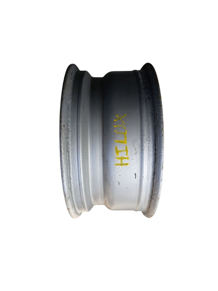 Roda Toyota Hilux Aro 16 3