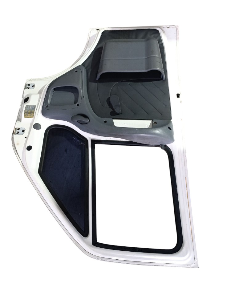 Porta Dianteira L/esquerdo Fiat Ducato 2.8 2005 3