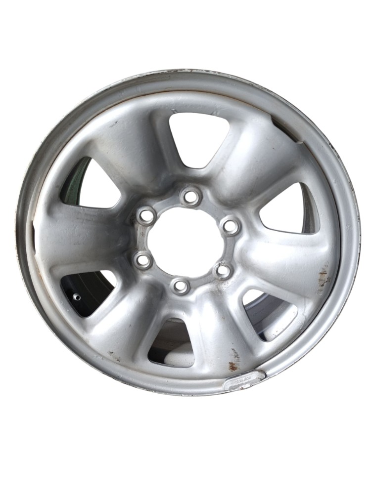Roda Toyota Hilux Aro 16