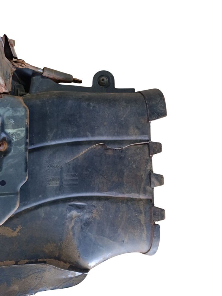 Defletor Bochecha Para-choque Scania P124 C/detalhes 3