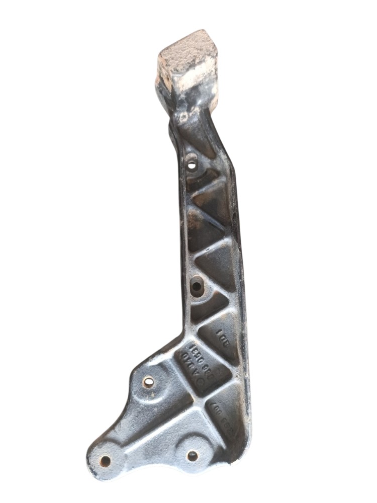 Suporte traseiro estribo LD Mercedes Axor 1933 A9406660531 2