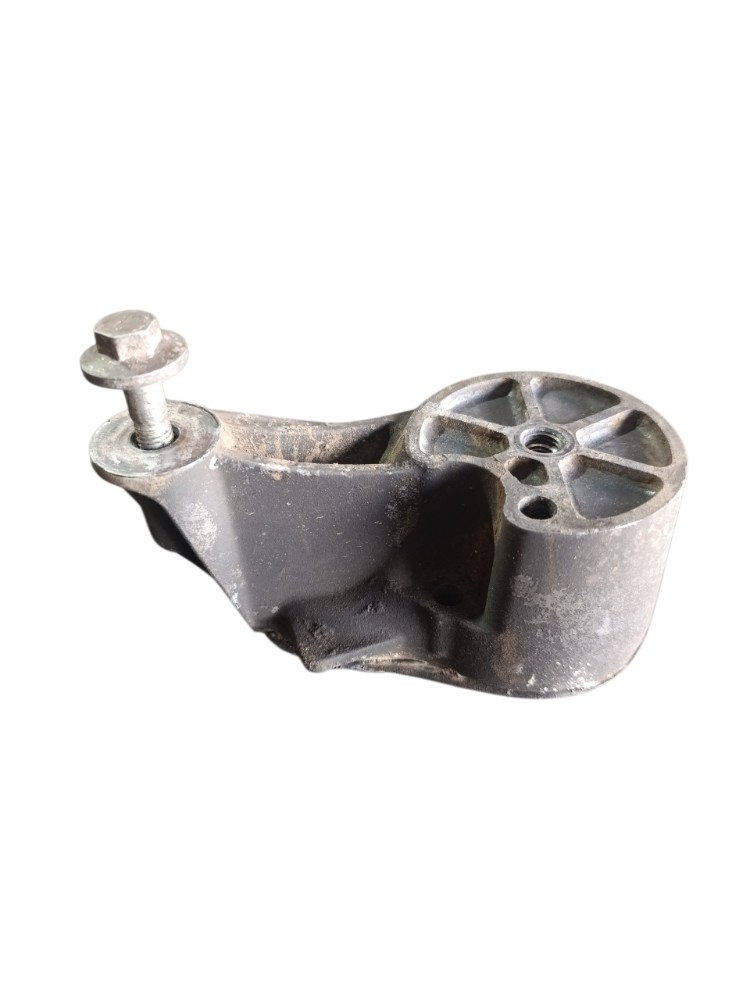 Tampa Suporte Polia Scania G420 Dc12 1479781