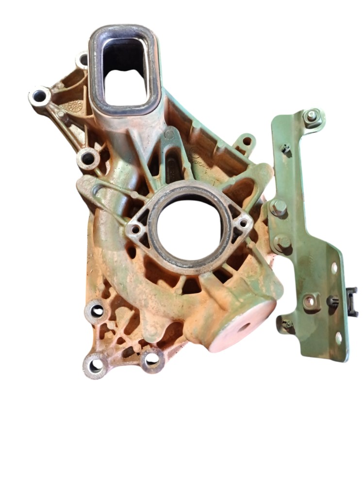 Carcaça Bomba Água Motor Volvo D13 Fh/fm/fmx 1