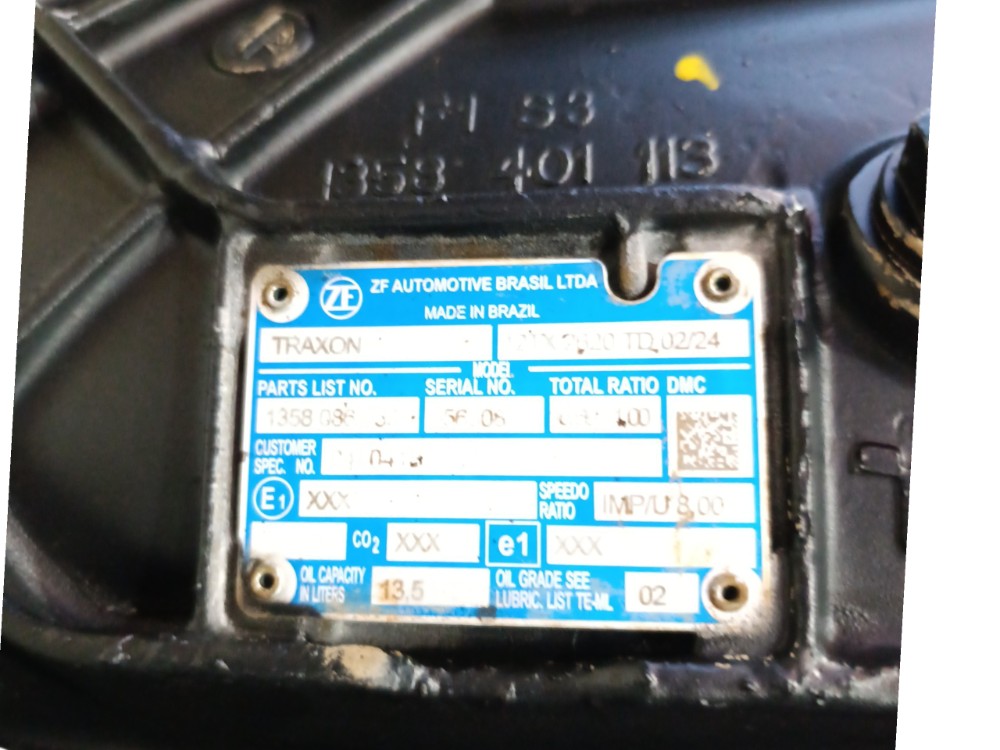 Caixa de câmbio ZF Traxon 12TX 2620 TD 5