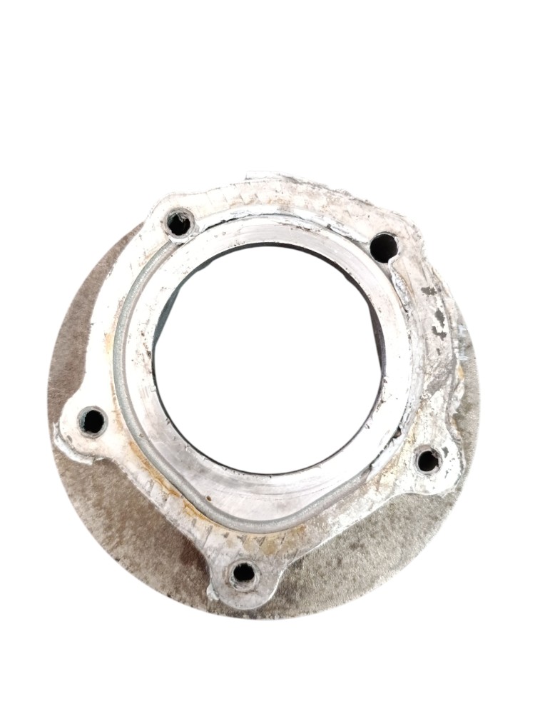 Flange Comando De Válvulas Iveco Cursor 9 360 E5 504127775 2