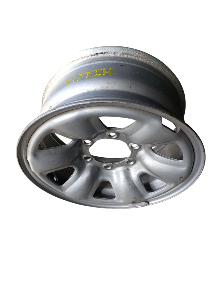 Roda Toyota Hilux Aro 16 2