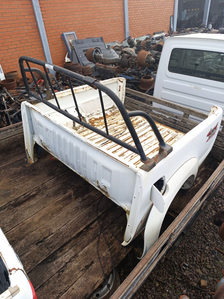 Caçamba Toyota Hilux 3.0 2012 2