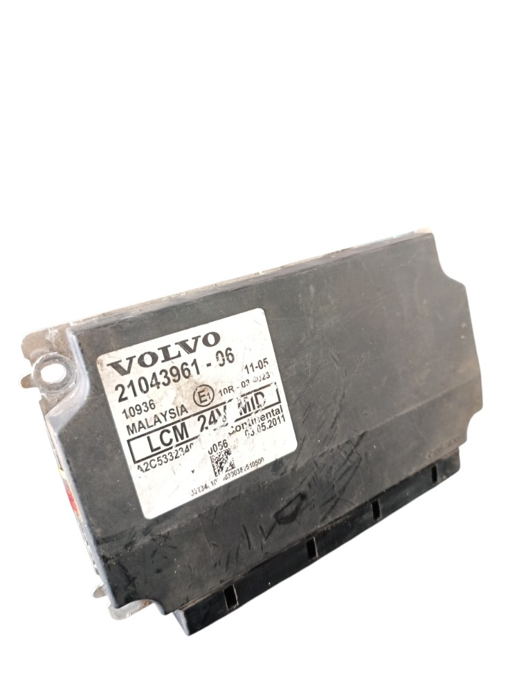 Módulo volvo LCM 21043961-06 3