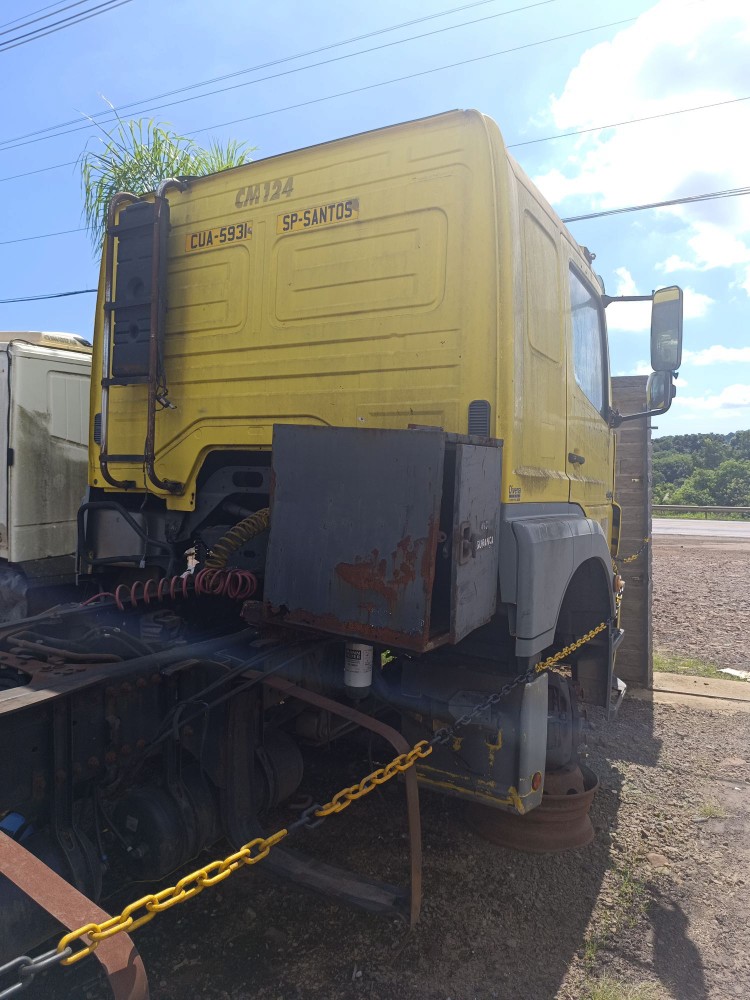 Cabine Mercedes Atego/axor Teto Baixo 2009
