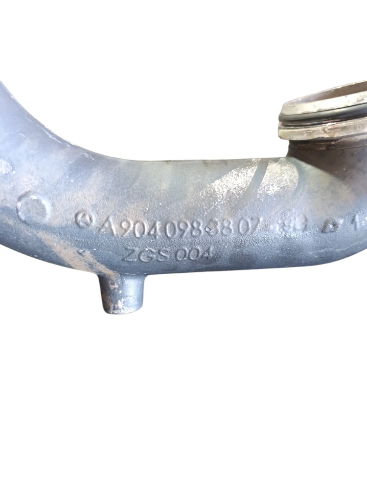 Cano intercooler MB Accelo motor Om924 A9040983807 3