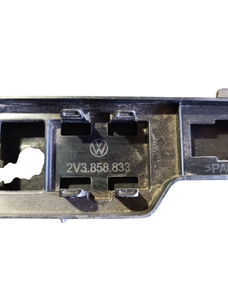Acabamento suporte interno painel VW meteor 2V3858833 3
