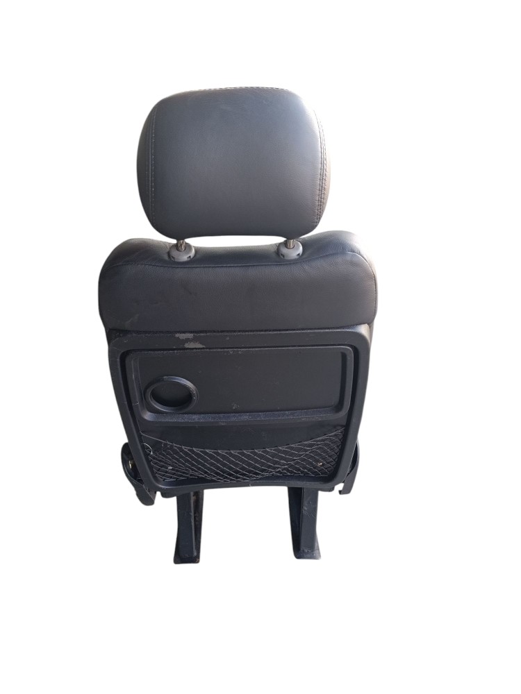 Banco Carona Renault Master Com Detalhes 2