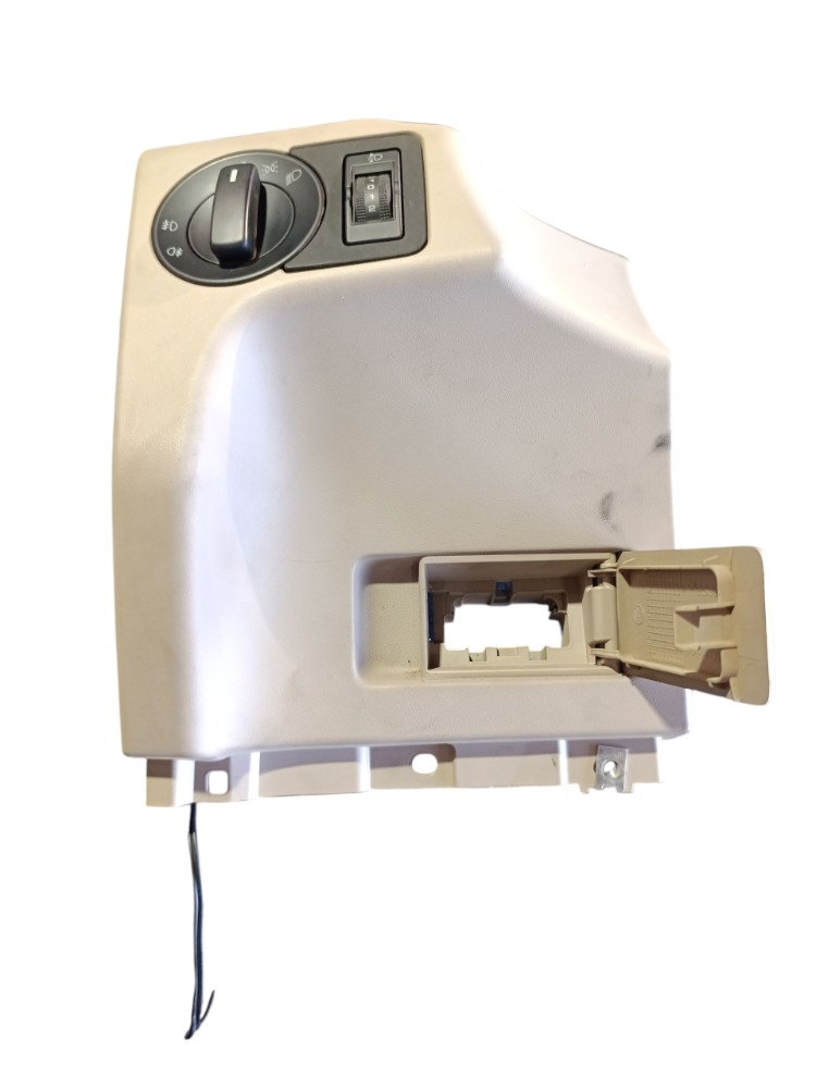 Moldura C/ Botão Chave Luz Vw Meteor 2025 5397295 2