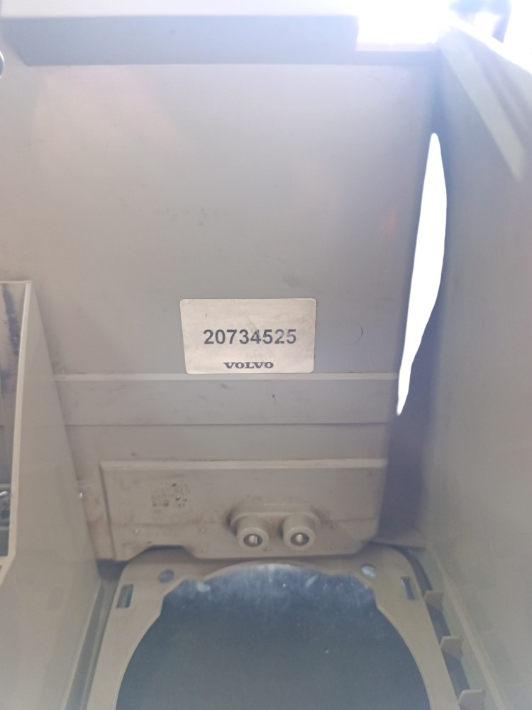 Prateleira Console Painel Superior Volvo Fm / Fh 20734525 5