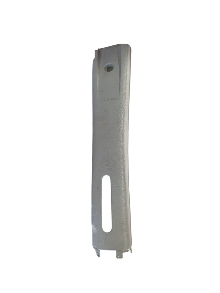 Moldura Coluna Direita Renault Master 2.5 2006 7700351799 2