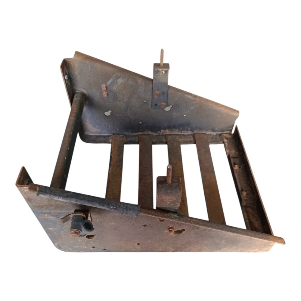 Suporte Caixa Bateria C/detalhe Mb Accelo A9795400114 2