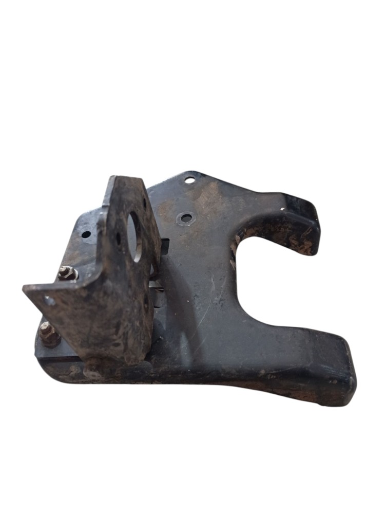 Suporte chassis Mercedes Benz Actros 2646 A9424295468005 2