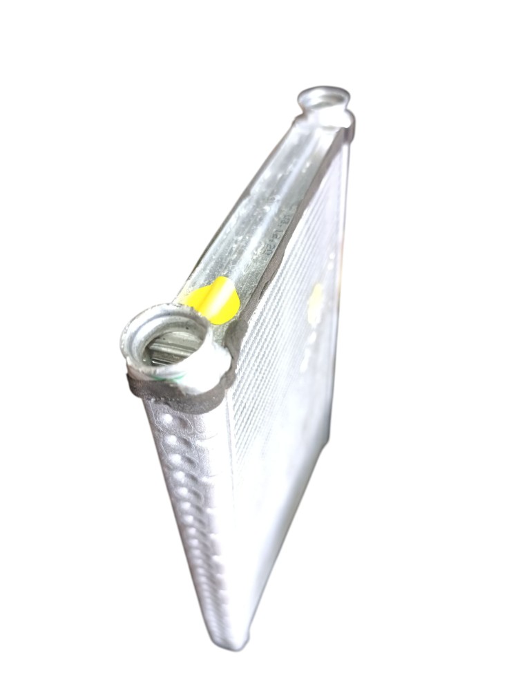 Radiador Ar Quente C/detalhe M.benz Sprinter 416 2021 5