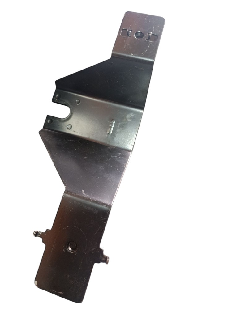 Suporte Para Fixação Renault Master 2.5 2006 8200135524