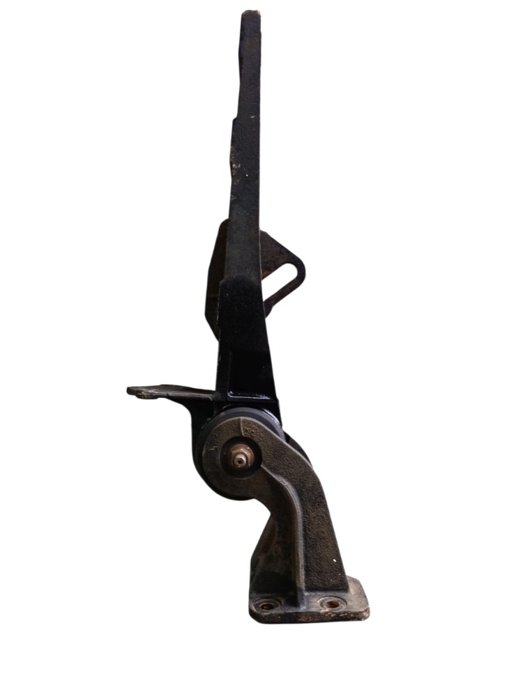 Suporte Mancal Cabine Lado Esquerdo Mercedes Axor 9408915320 2