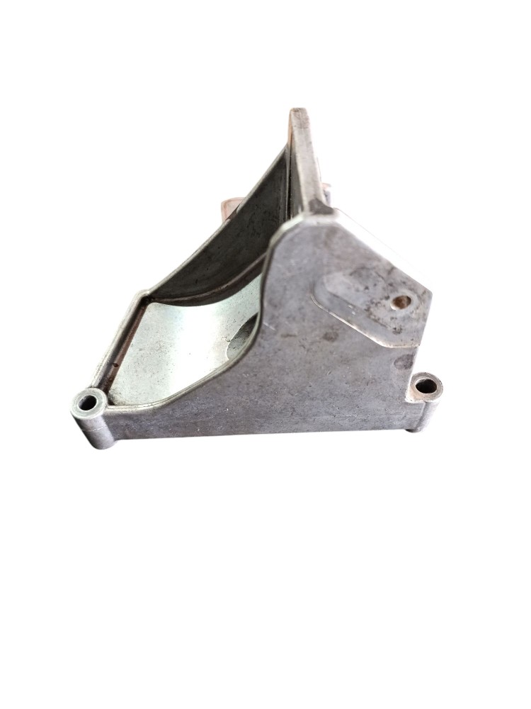 Suporte Válvula Egr Renault Master 2.5 2012 8200908659 2