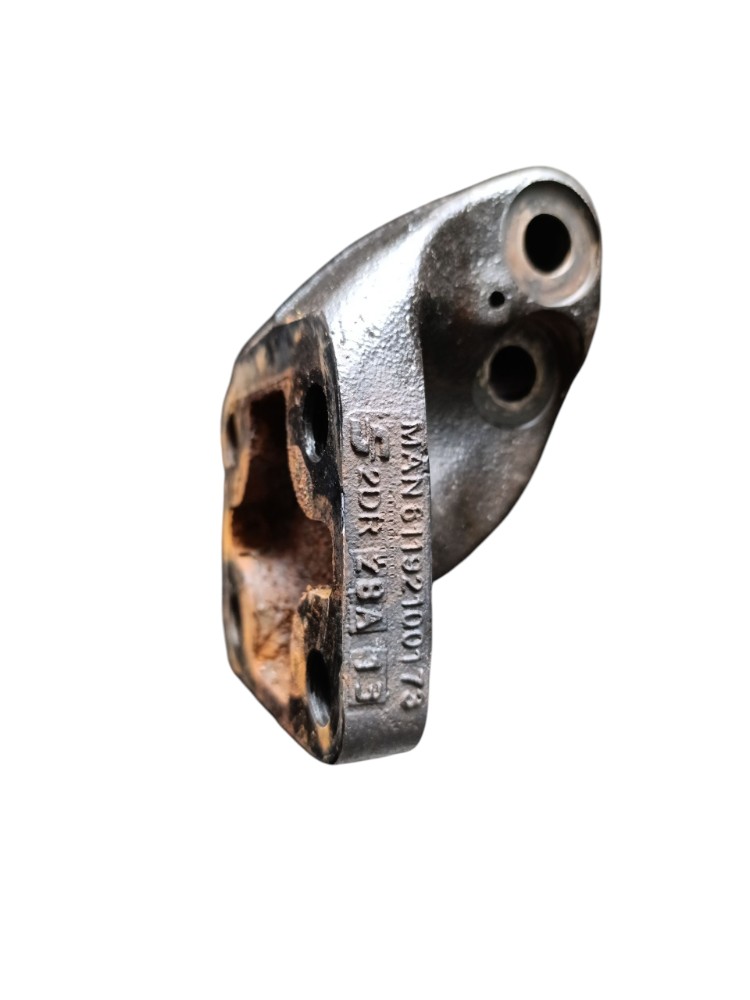 Suporte Traseiro Motor Vw  Man D08 6cc 24-280 61192100173 3