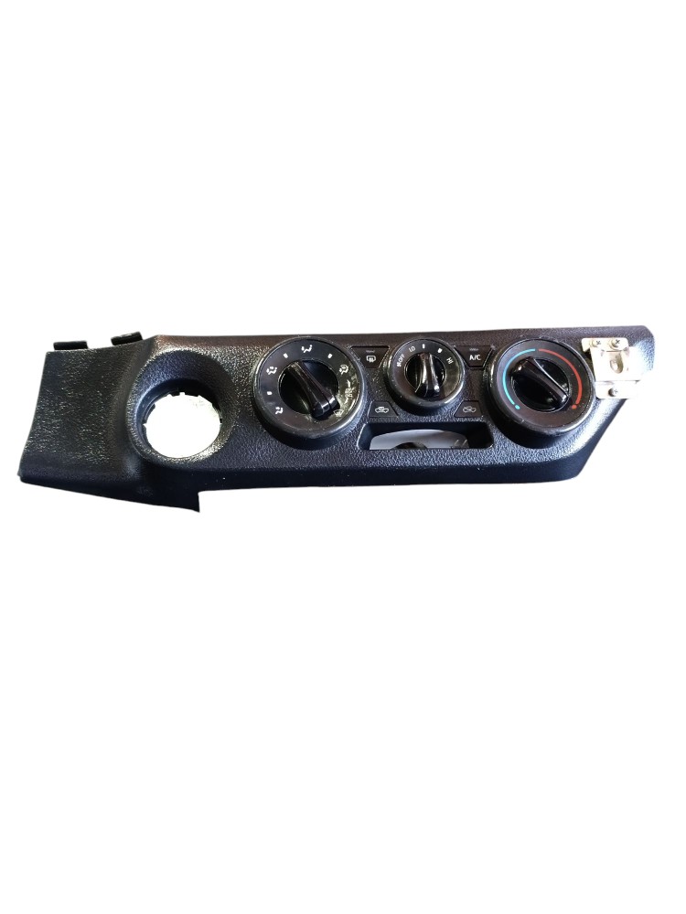 Painel Ar Condicionado Analógico Hilux 2.8 17/18 55406kk070