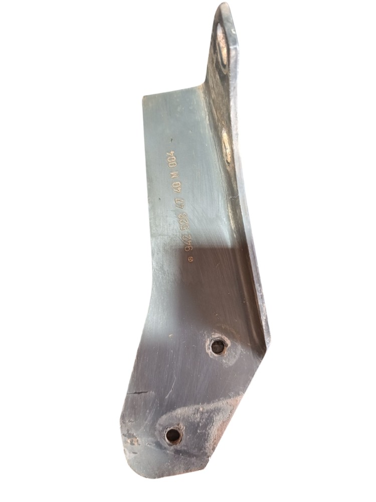Suporte filtro de ar Mb Actros 2646 2014 A9425284740