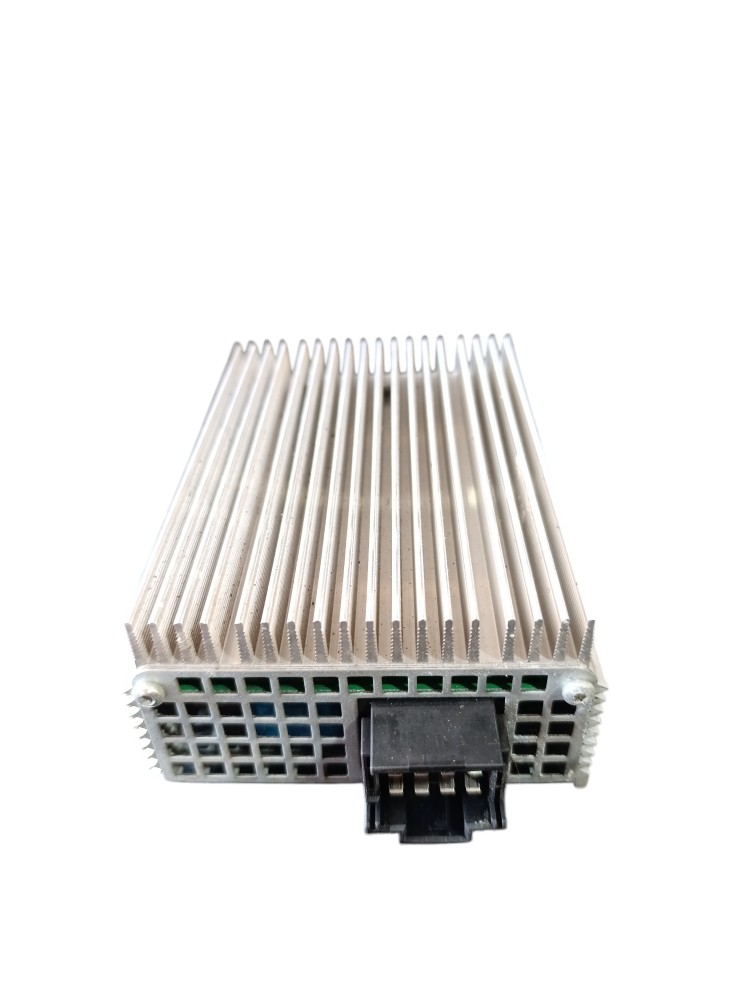 Modulo Conversor Voltagem Volvo Vm 20724975