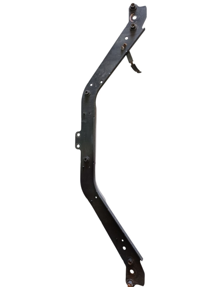 Suporte cabine traseiro Mb Actros 2646 2014 A9303100858 2