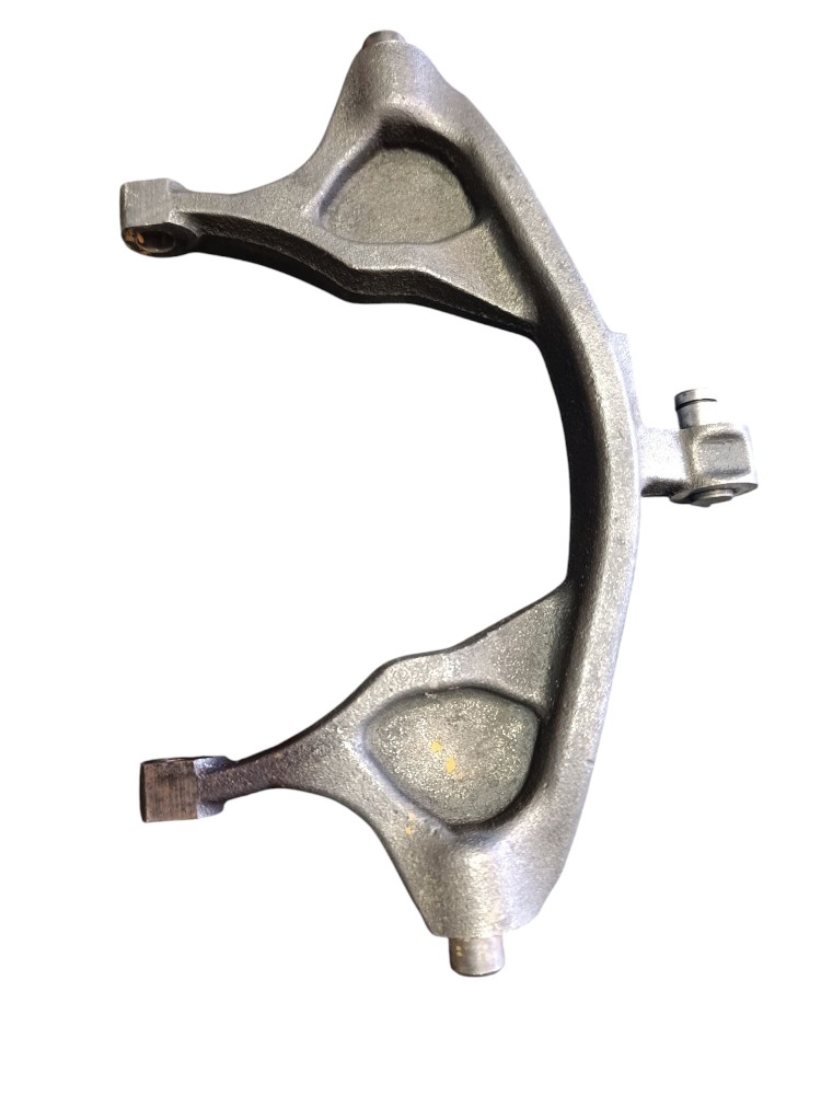 Garfo 1/2 Marcha Câmbio Mb G281-12 9302650101 3
