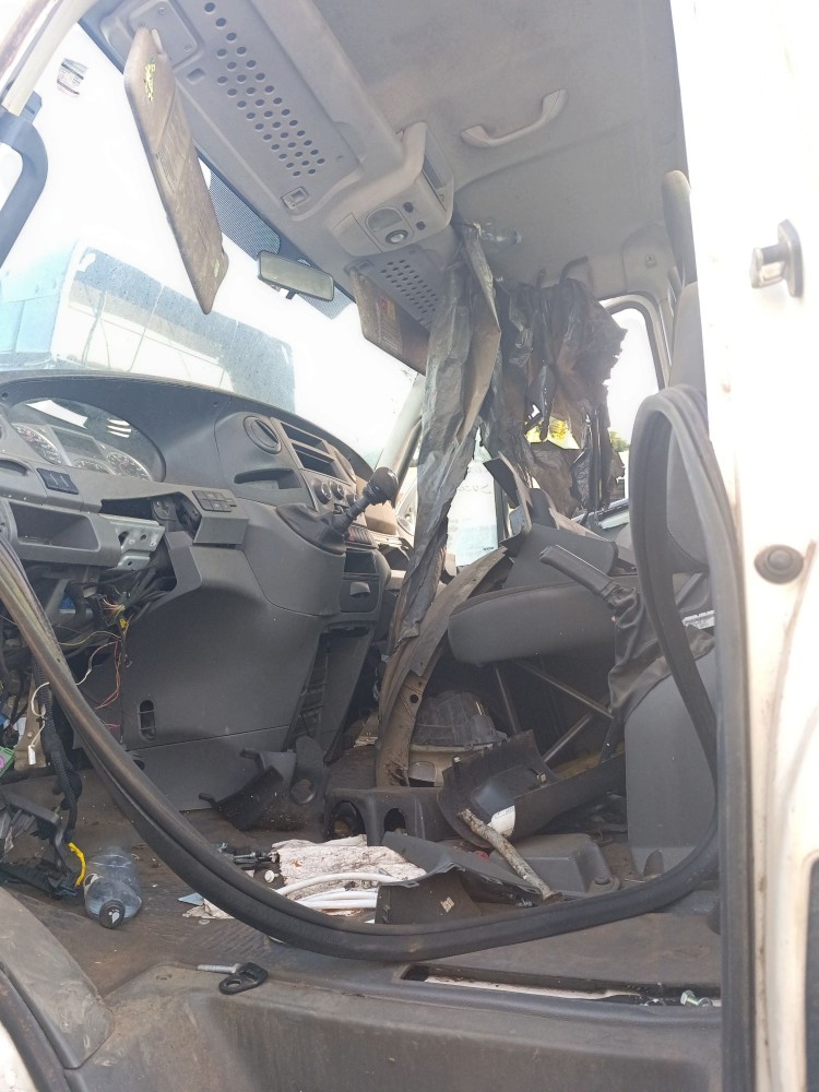Cabine Iveco Daily 35s14 2014 3