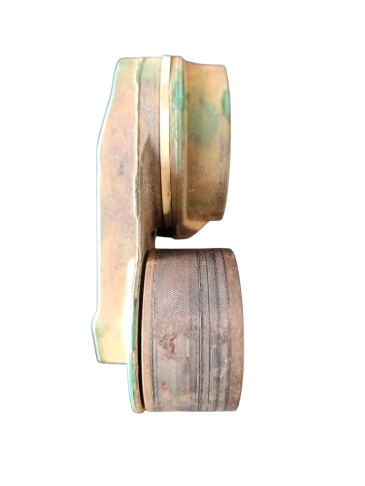 Tensor coreia do alternador Volvo Fh 21587366 3