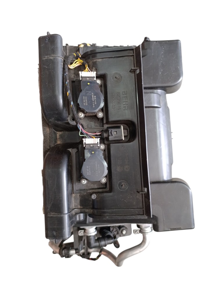 Caixa Evaporadora C/detalhe Vw Meteor 81619006464 5
