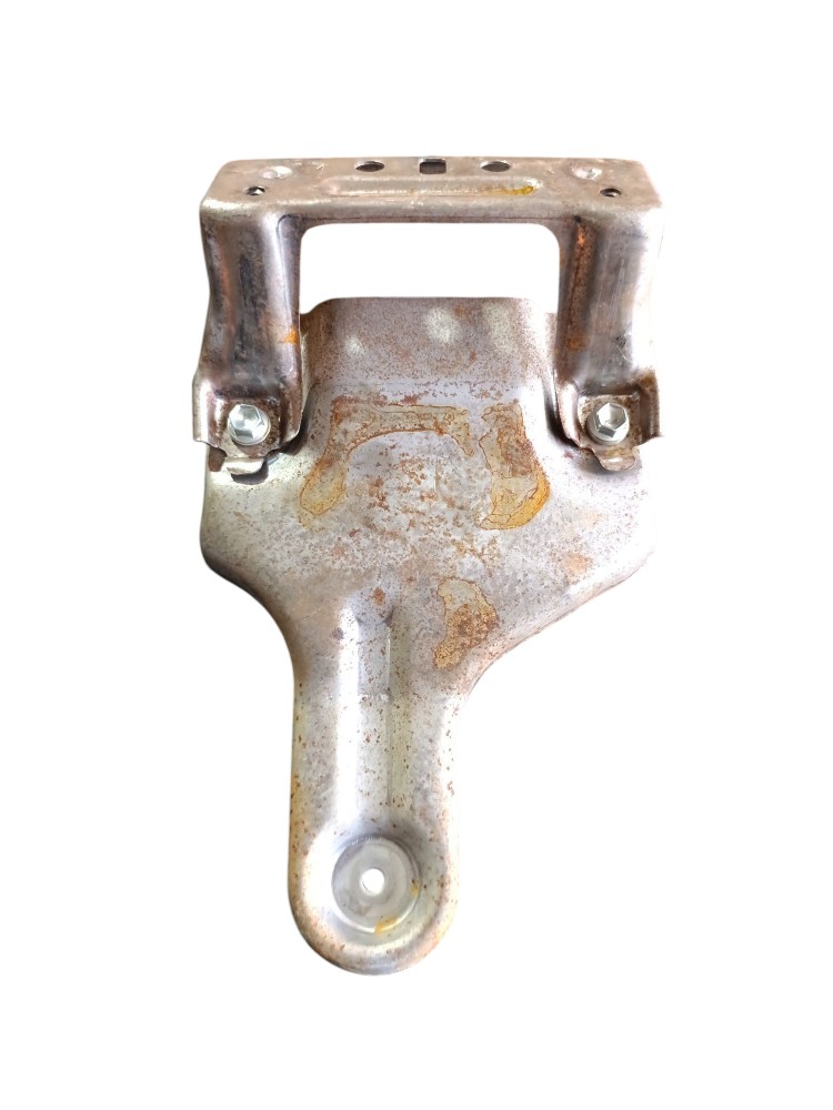 Suporte Console Central Hilux 2.8 2018 2