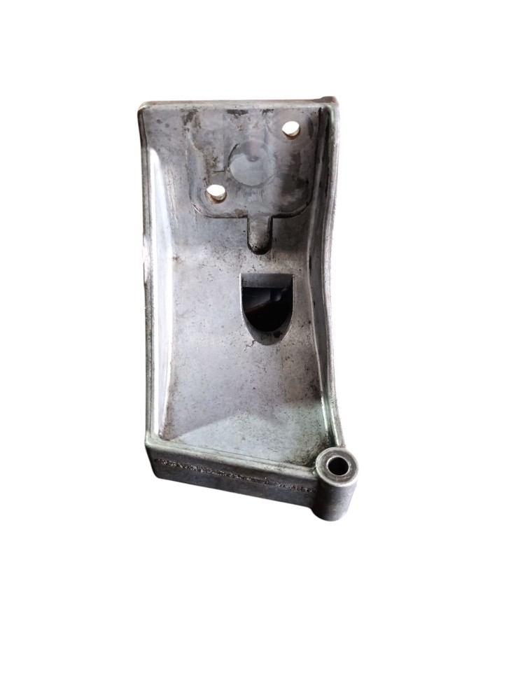 Suporte Válvula Egr Renault Master 2.5 2012 8200908659 3