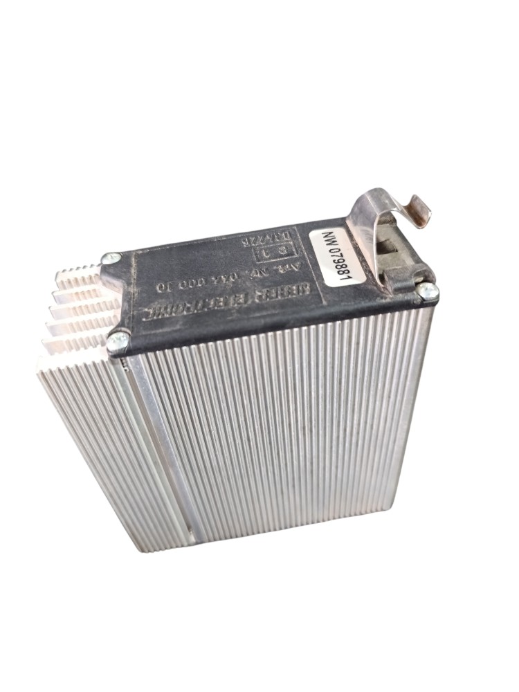 Modulo Conversor Voltagem M.benz Axor A0005429325