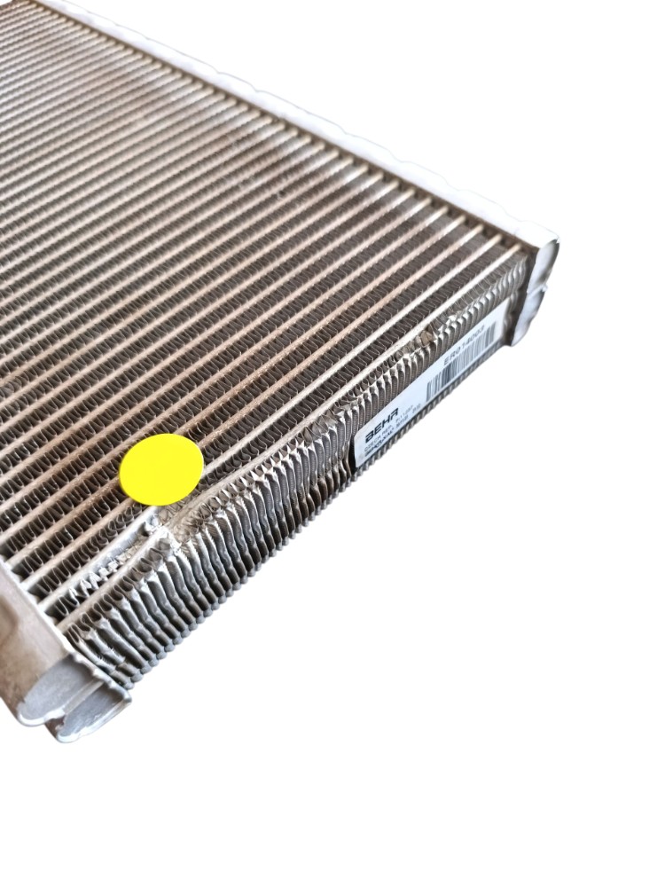 Condensador Ar Condicionado Vw Meteor Ero14003 Com Detalhe 4