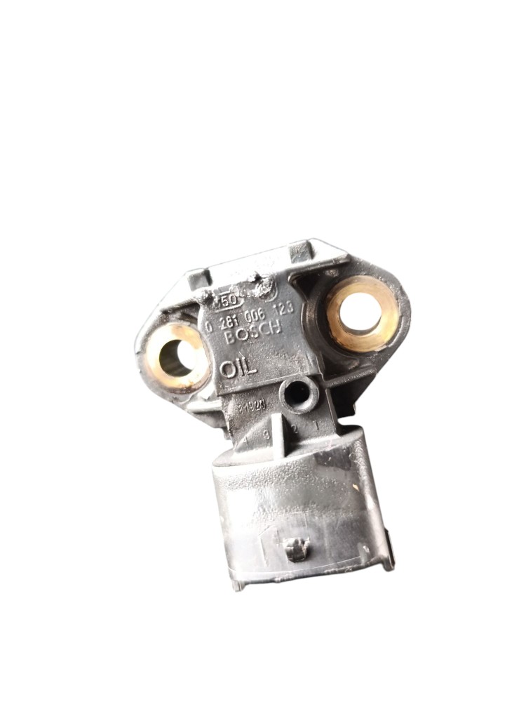 Sensor Pressão Óleo Iveco Stralis 560 2014 0281006123 1