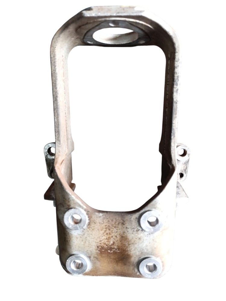 Suporte Suspensão Traseira Cabine Scania G C/detalhe 1518493 2