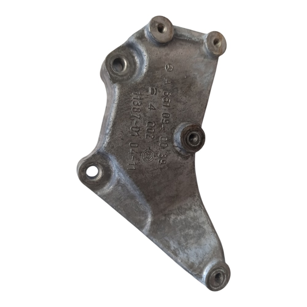Suporte Coletor Admissão Mb Sprinter Om651 2.2 A6510940039 2