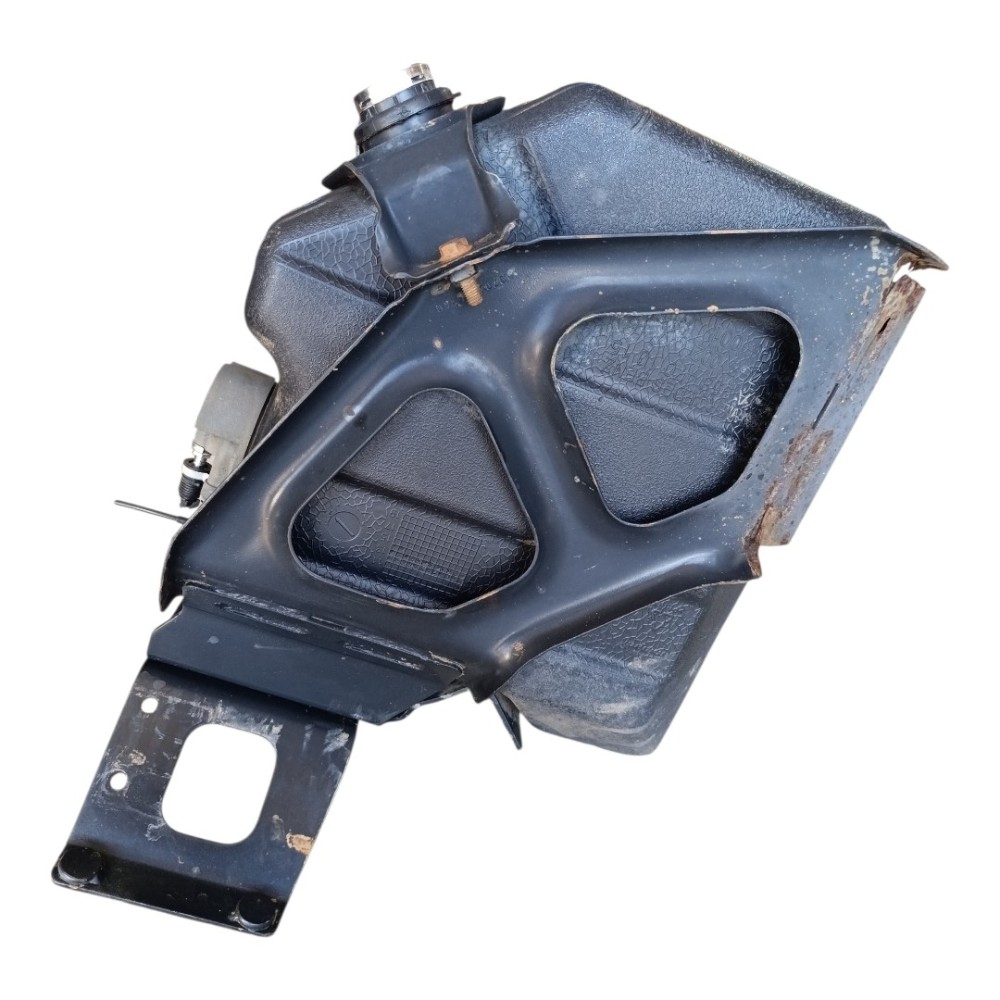 Tanque Arla C/ Suporte M.benz Accelo 9584701015 3